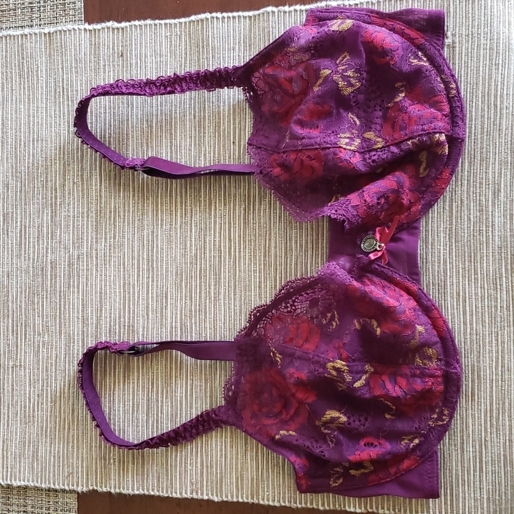 Simply Vera Wang Bra Sz 34D